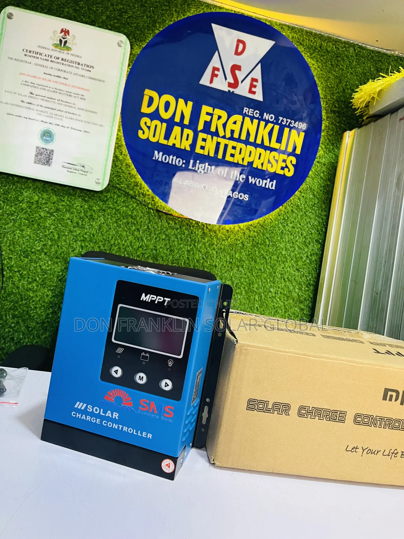 45ah/24v/48v Sms Mppt Solar Charger Controller