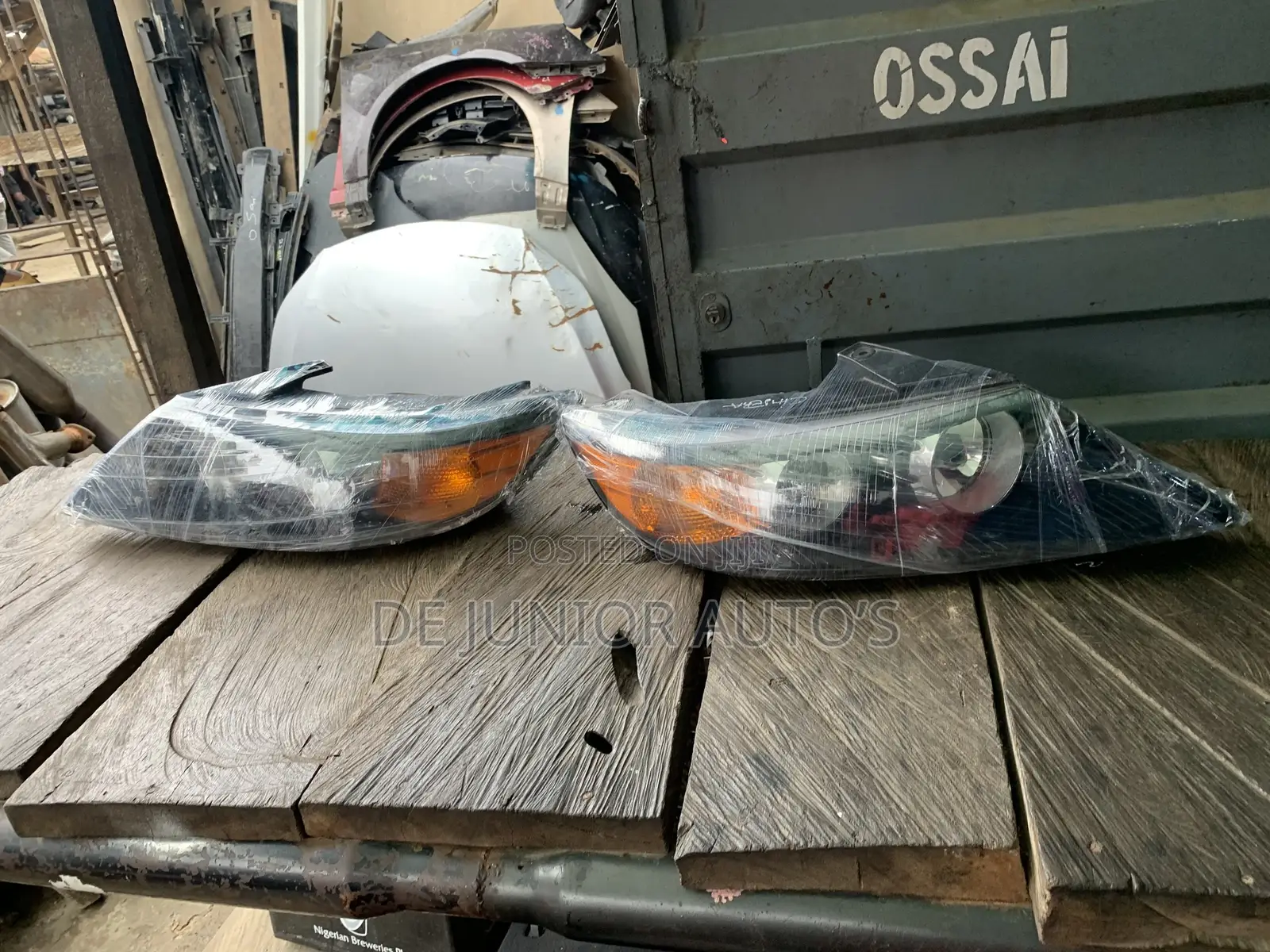 Headlamps for Kia Sorrento, 2012