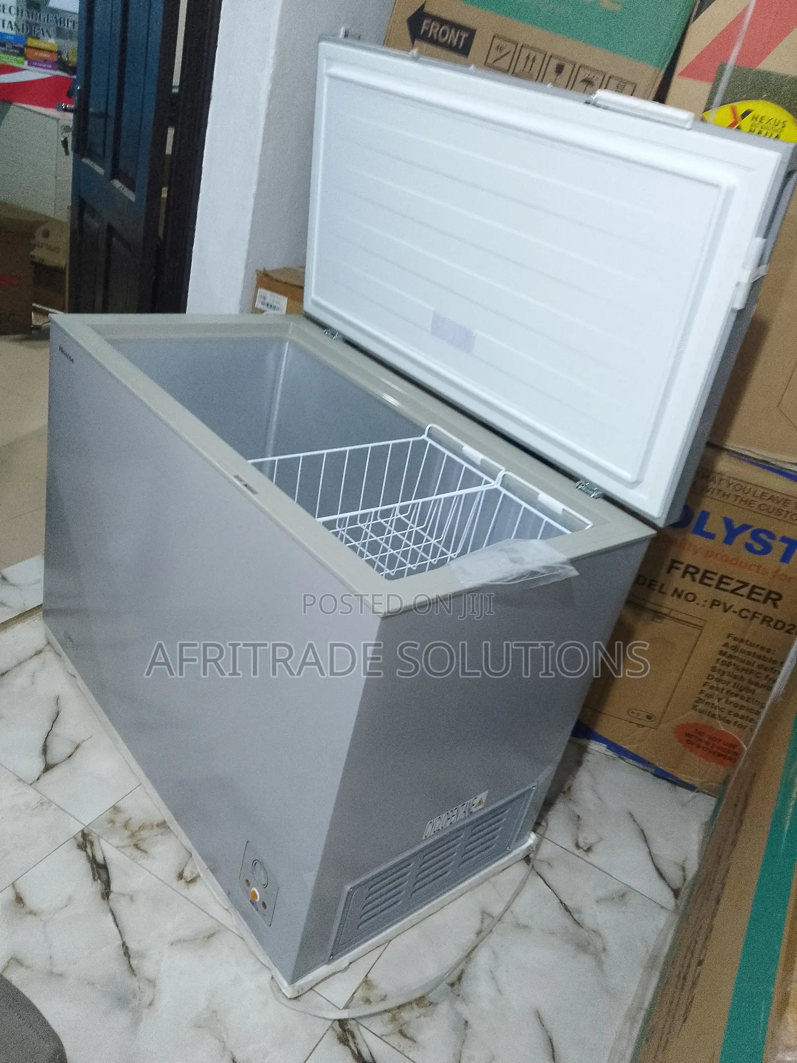Brand New Hisense 297 Litres Chest Freezer
