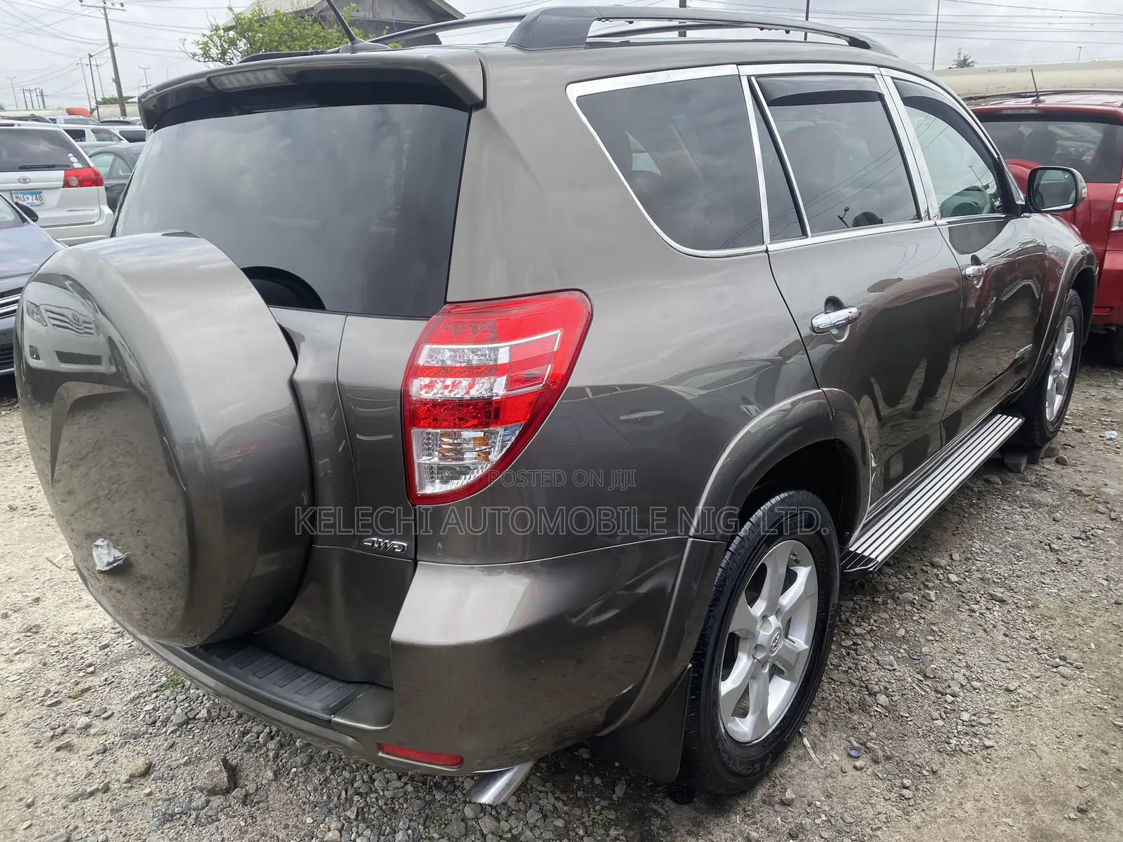 Toyota RAV4 Limited 2011 Gray