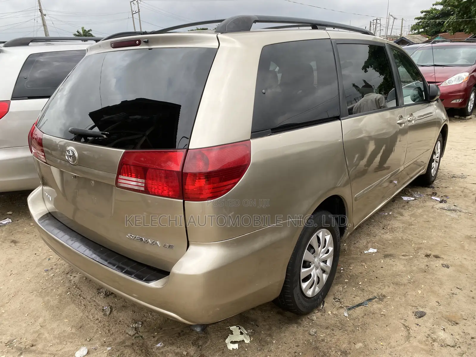 Toyota Sienna LE AWD 2005 Gold