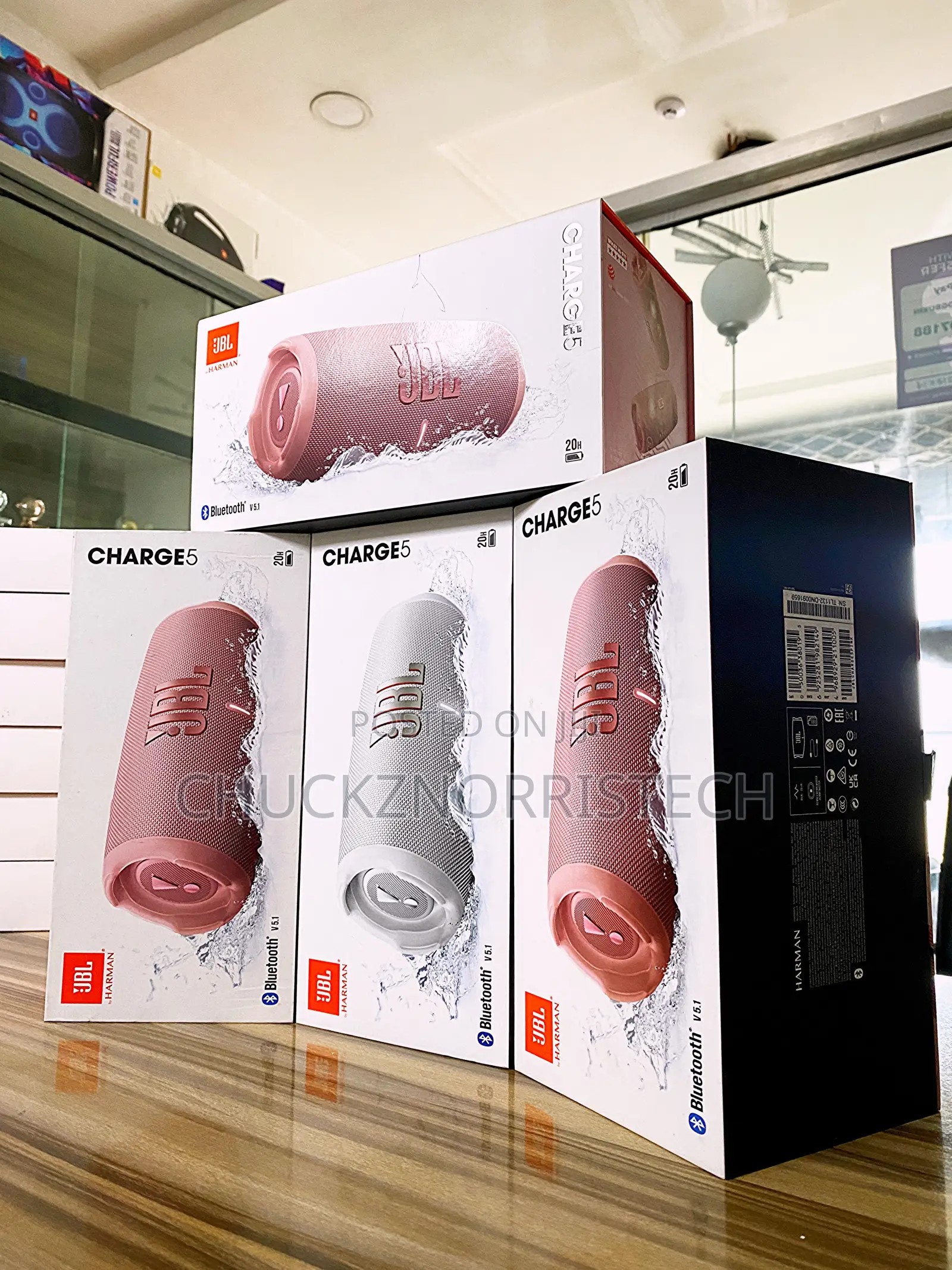 JBL Charge 5 Speaker