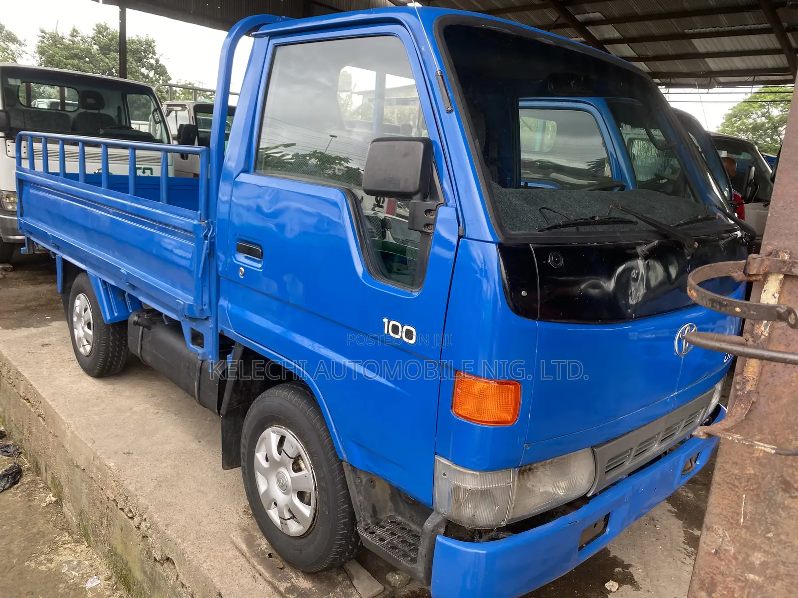 100 Toyota Dyna