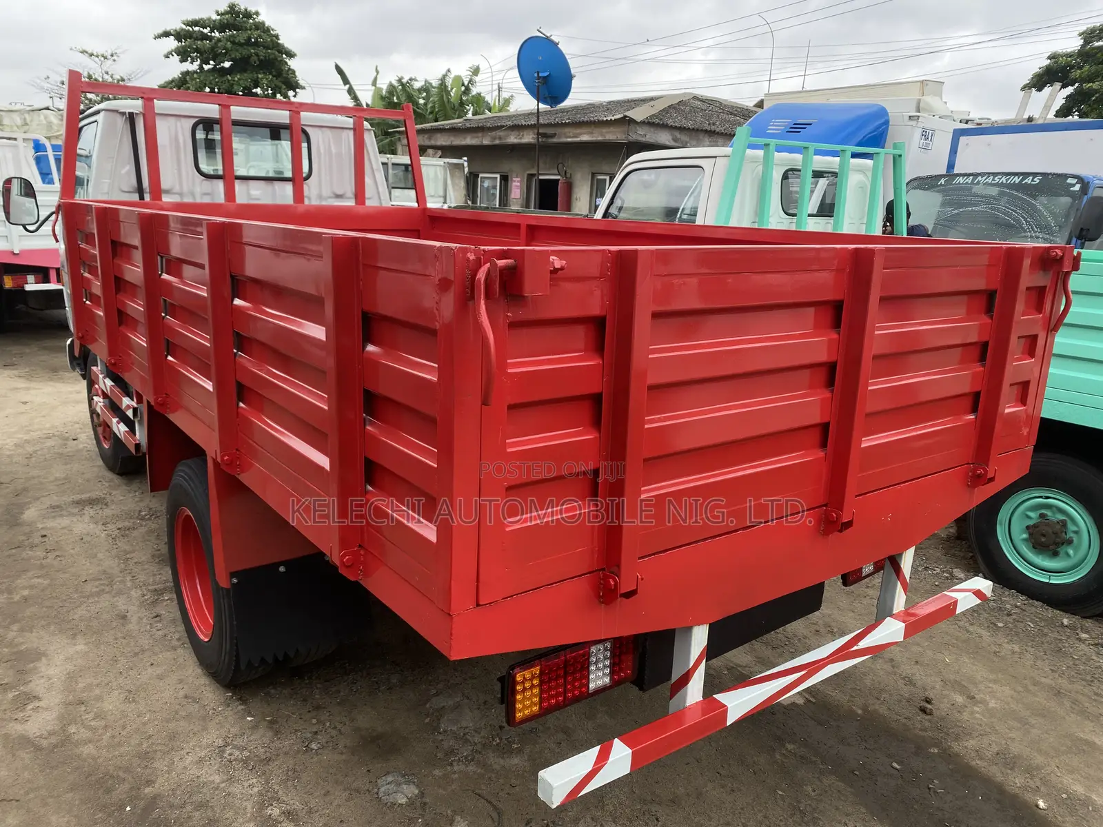 200 Toyota Dyna