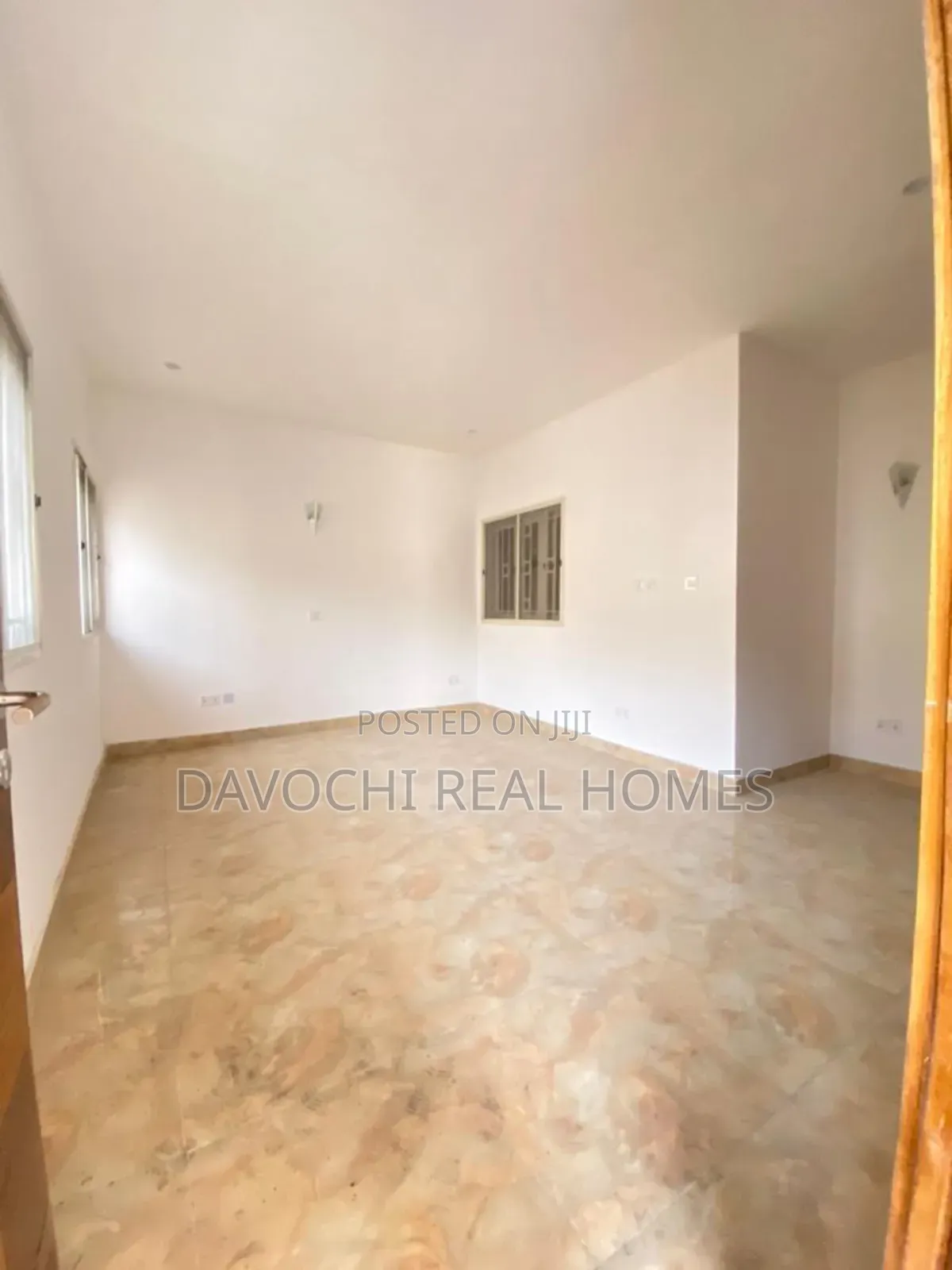 4bdrm Duplex in Ikota Lekki for rent