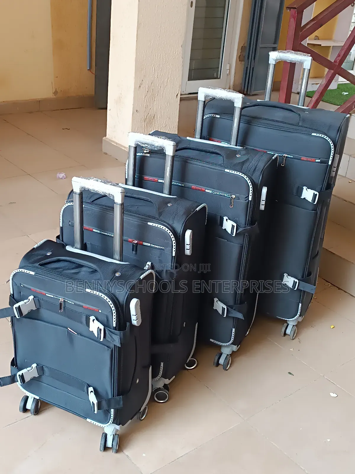 Set of 4 Goodpartner Big Range Travelling Luggage Boxes