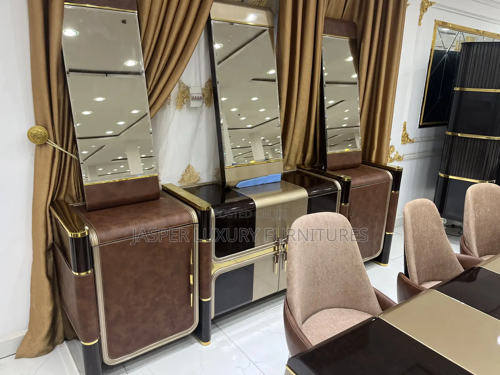 Luxury Style Contemporary Set of Turkish Sofa