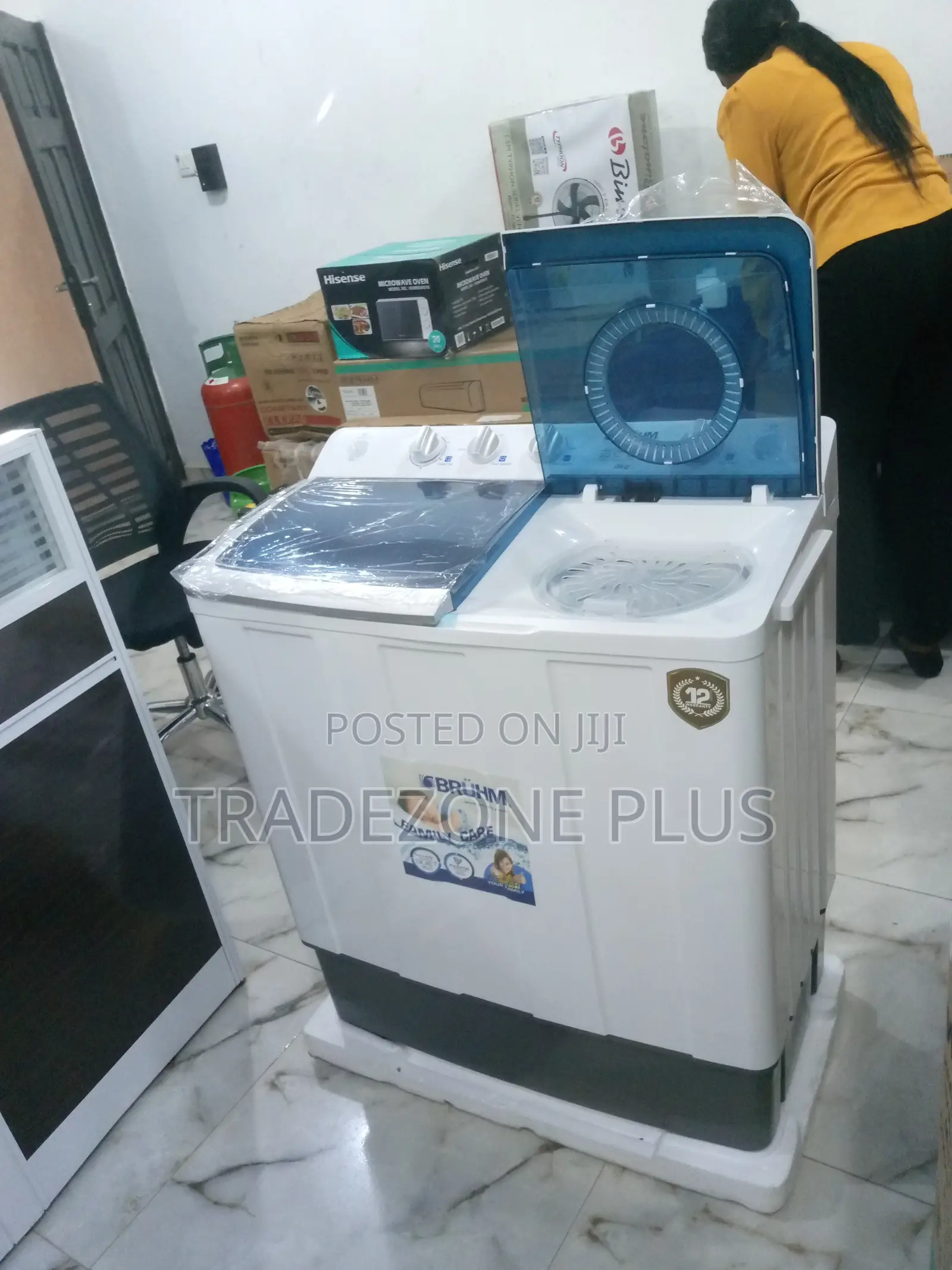 Quality 11kg Twin-Tube Bruhm Wasing Machine