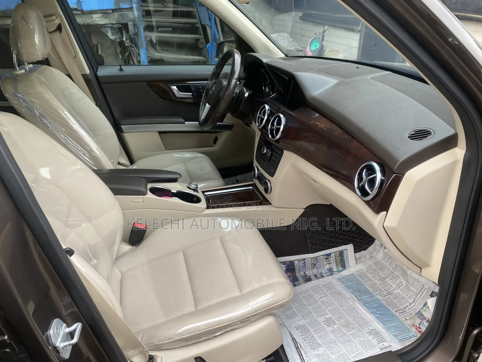 Mercedes-Benz GLK-Class 2015 Brown