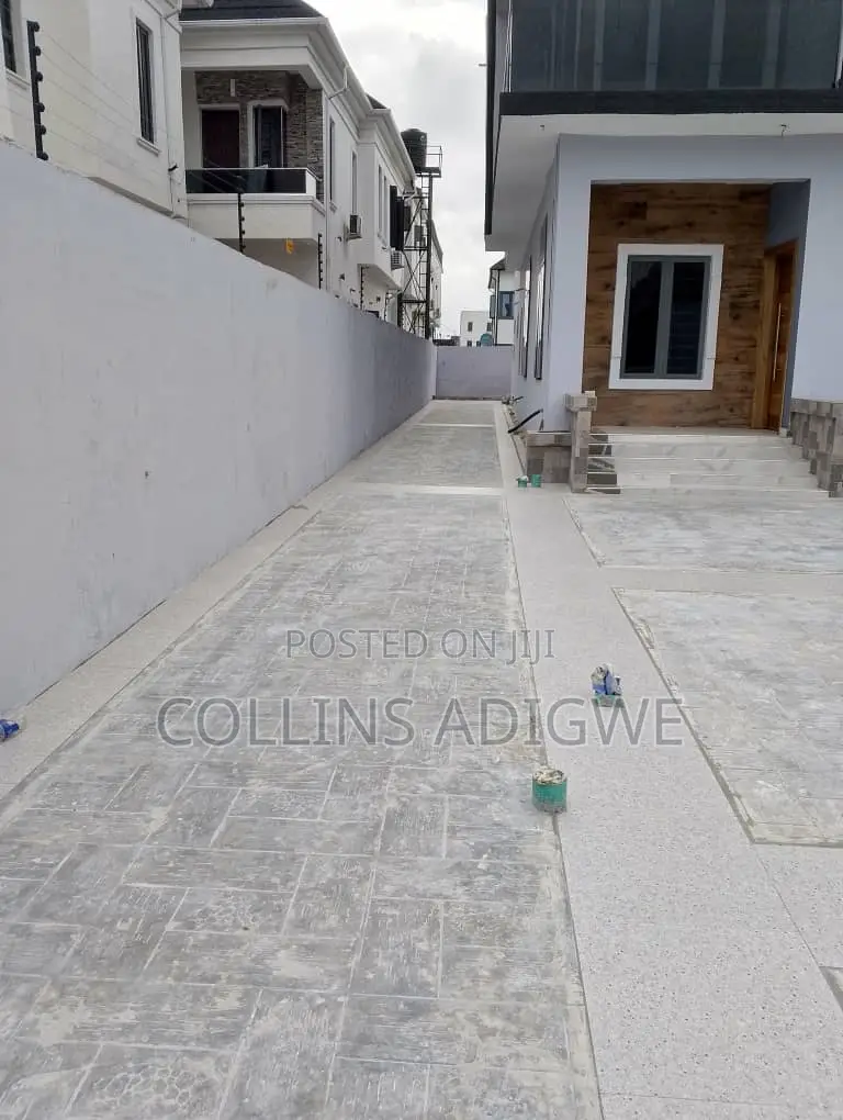 4bdrm Duplex in Happy Land, Sangotedo for sale