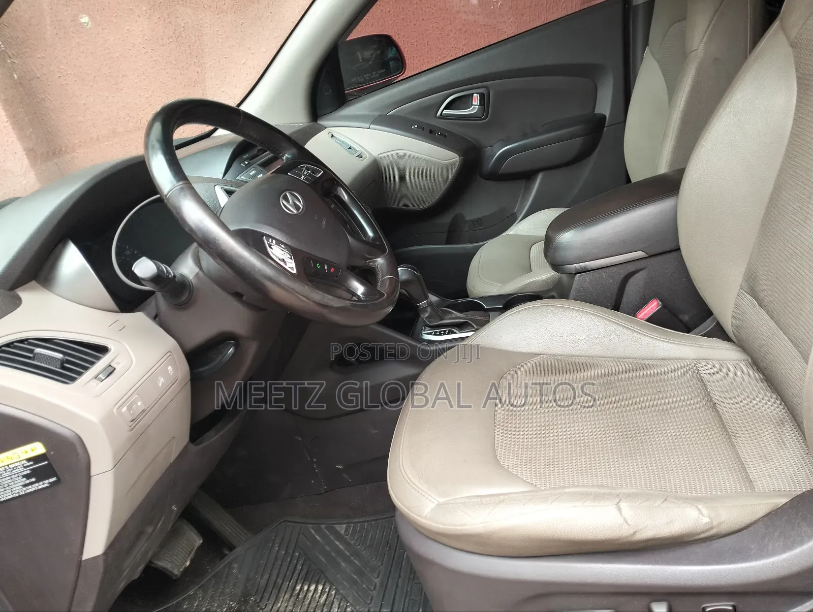Hyundai Tucson 2015 Red