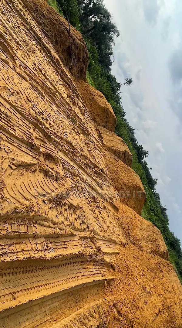 Red Filling Sand