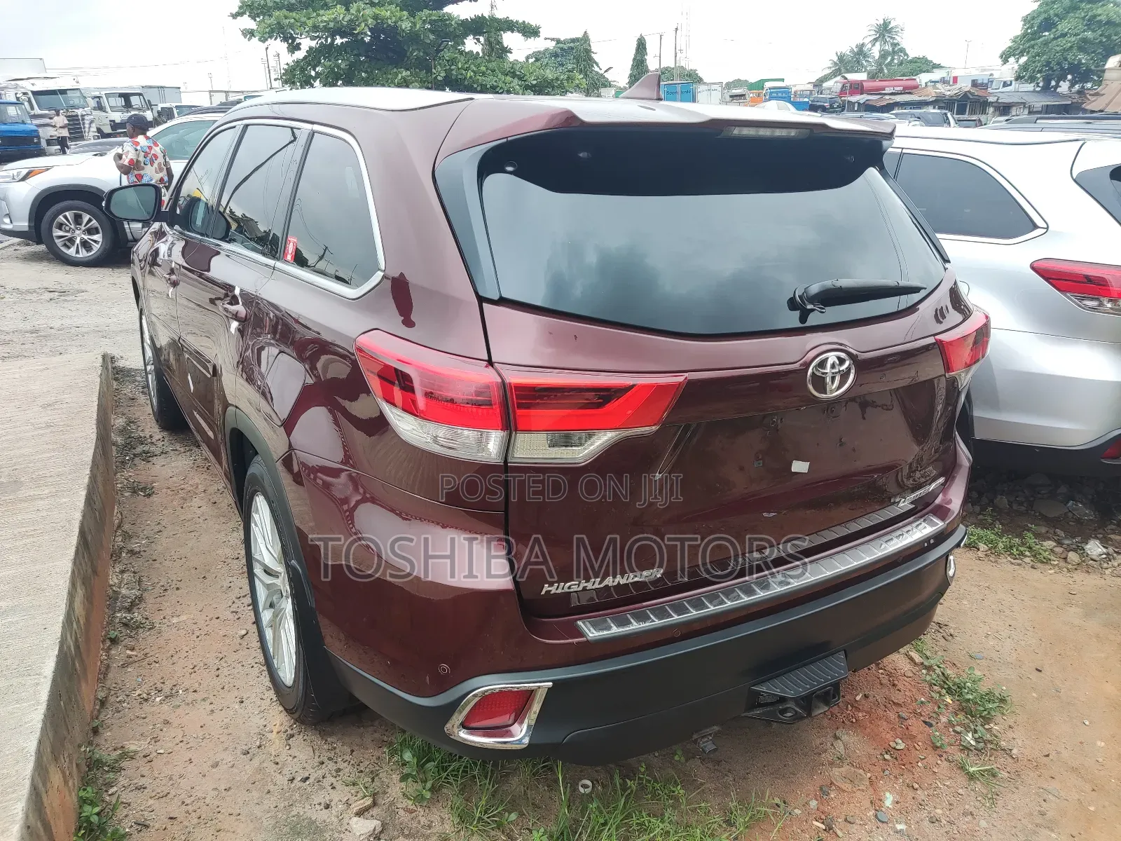 Toyota Highlander 2015 Red