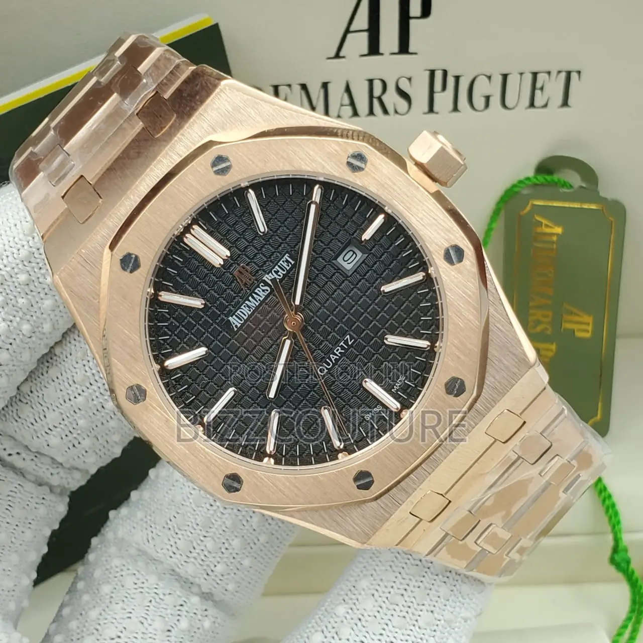 Original AUDEMARS Piquet Quartz Rose Gold Chain Watch