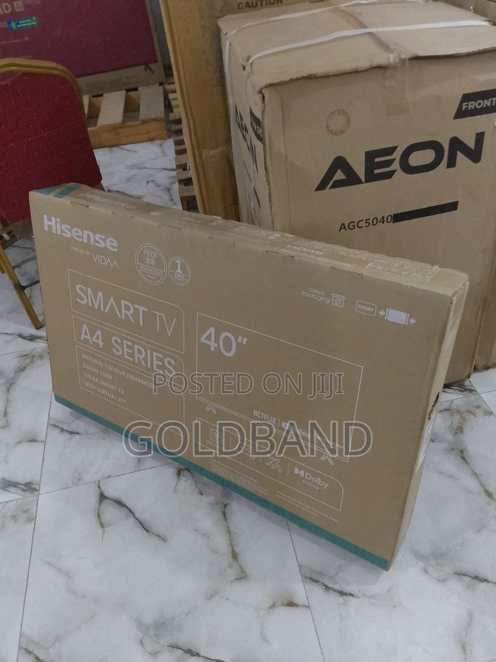 Standard 40" TV40A4K Hisense Smart TV