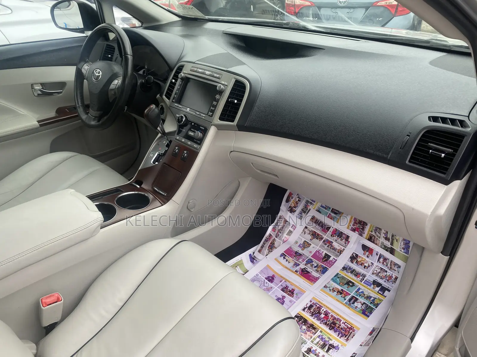 Toyota Venza AWD 2011 Silver