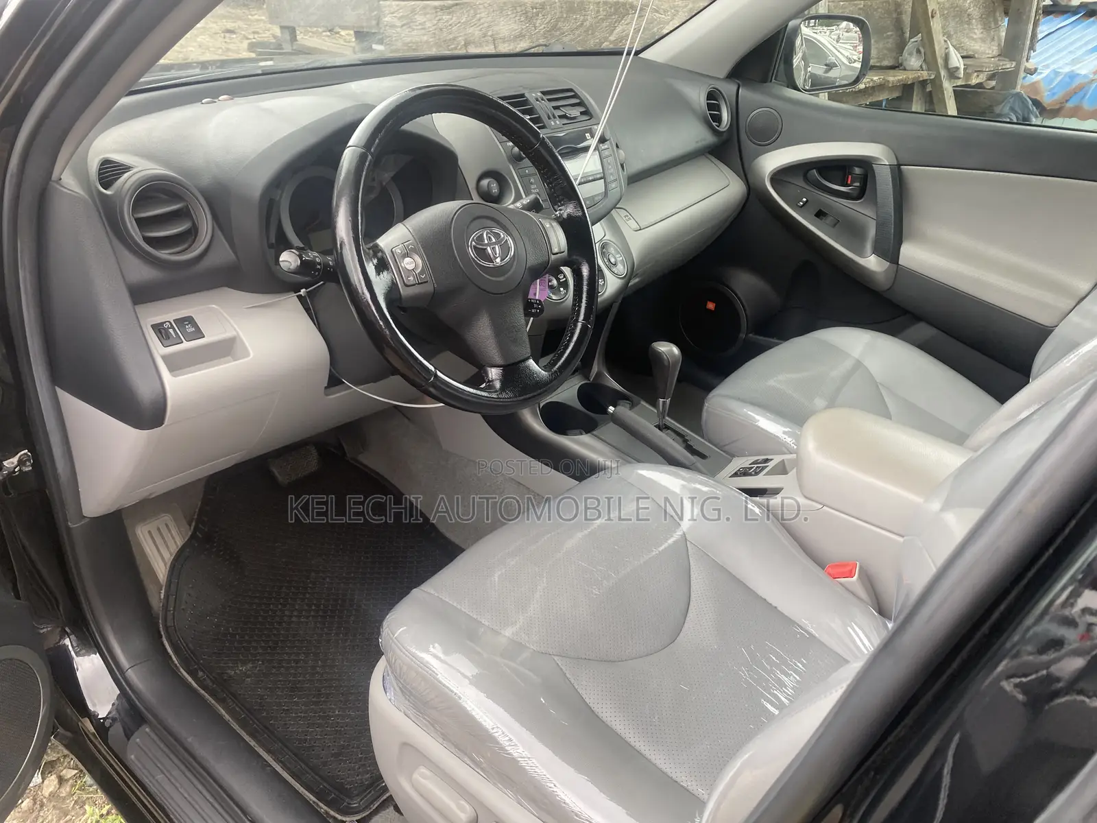 Toyota RAV4 Limited 2011 Black