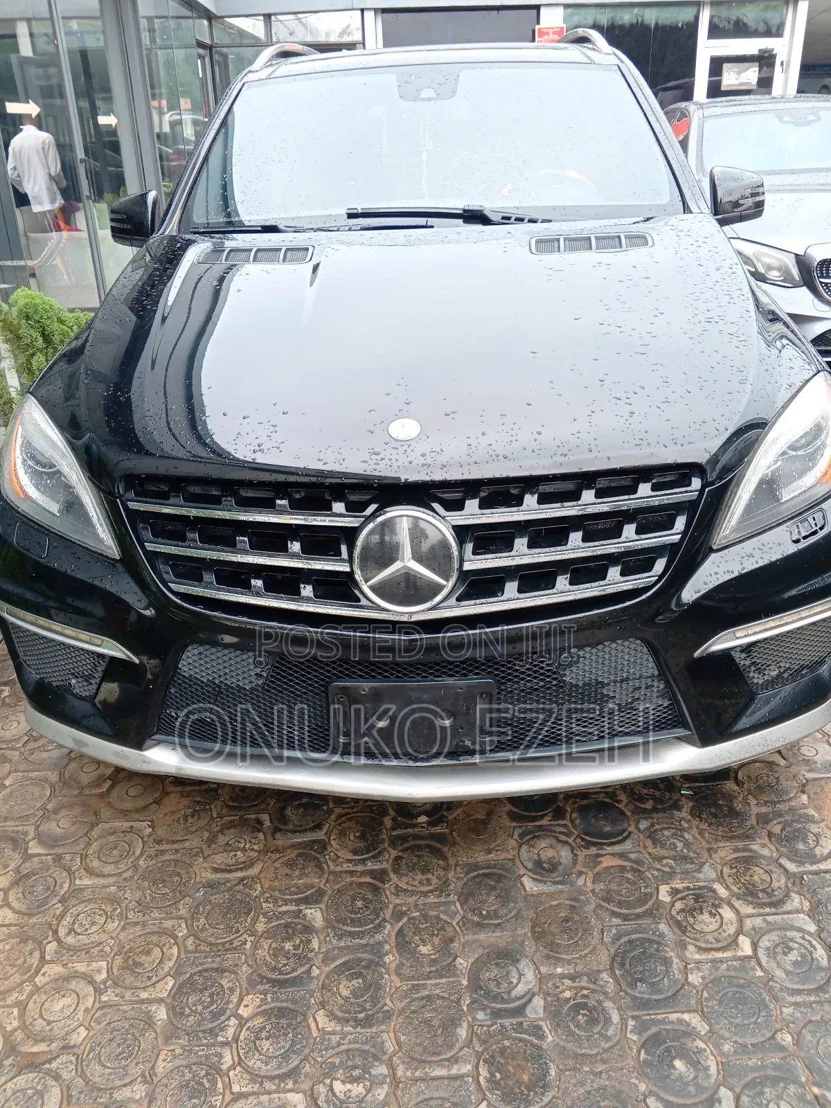 Mercedes-Benz M Class ML63 AMG 4dr SUV AWD (5.5L 8cyl Turbo 7A) 2015