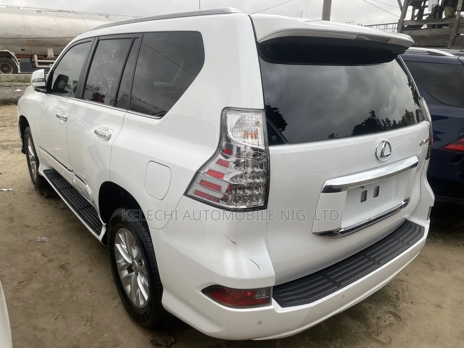 Lexus GX 460 Luxury 2014 White
