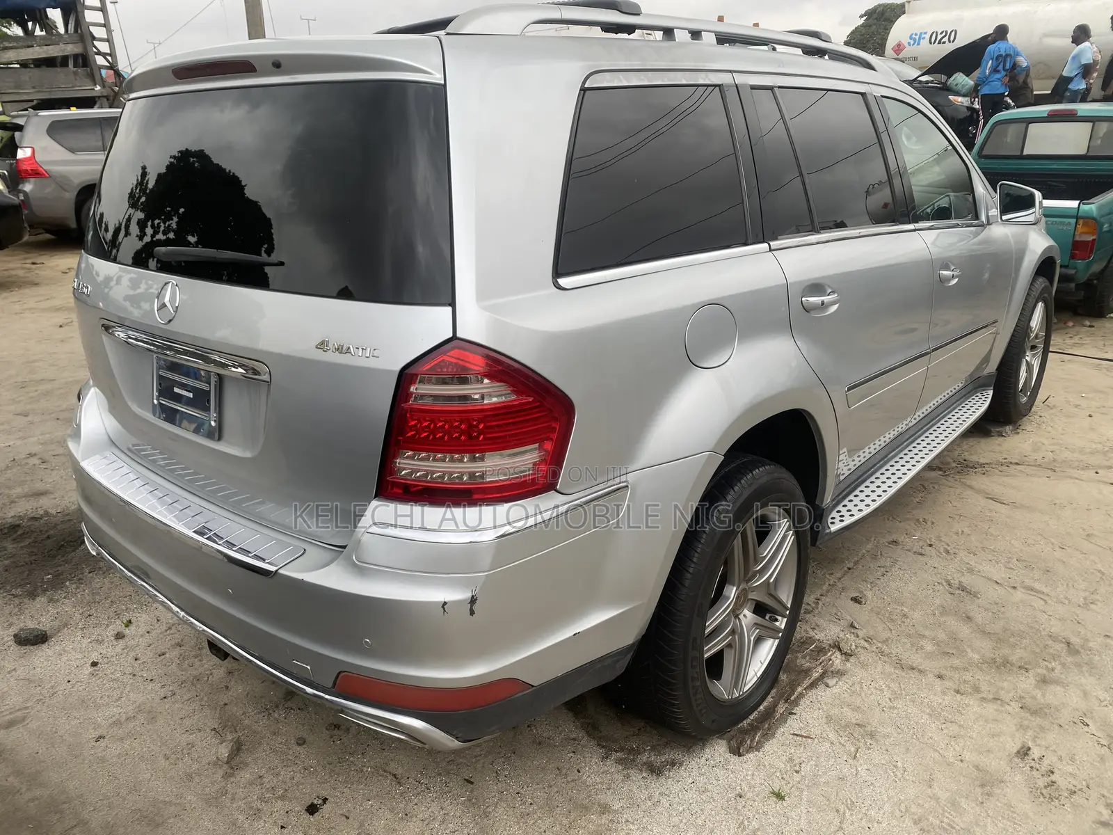 Mercedes-Benz GL-Class GL 450 2010 Silver