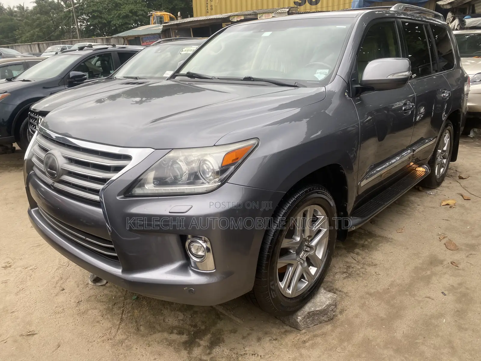 Lexus LX 450d AWD 2015 Gray