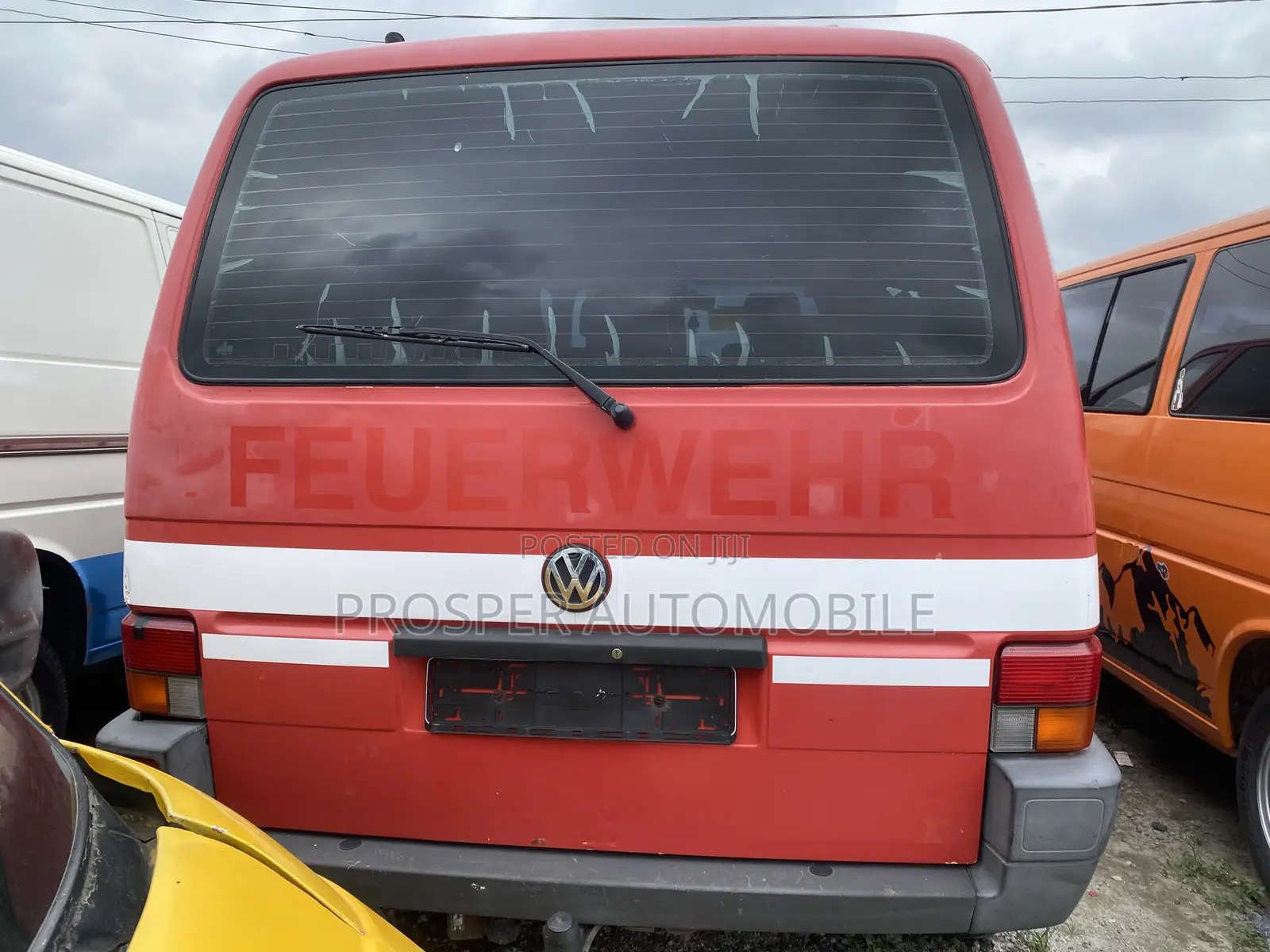 Volkswagen Transporter 2005 Red