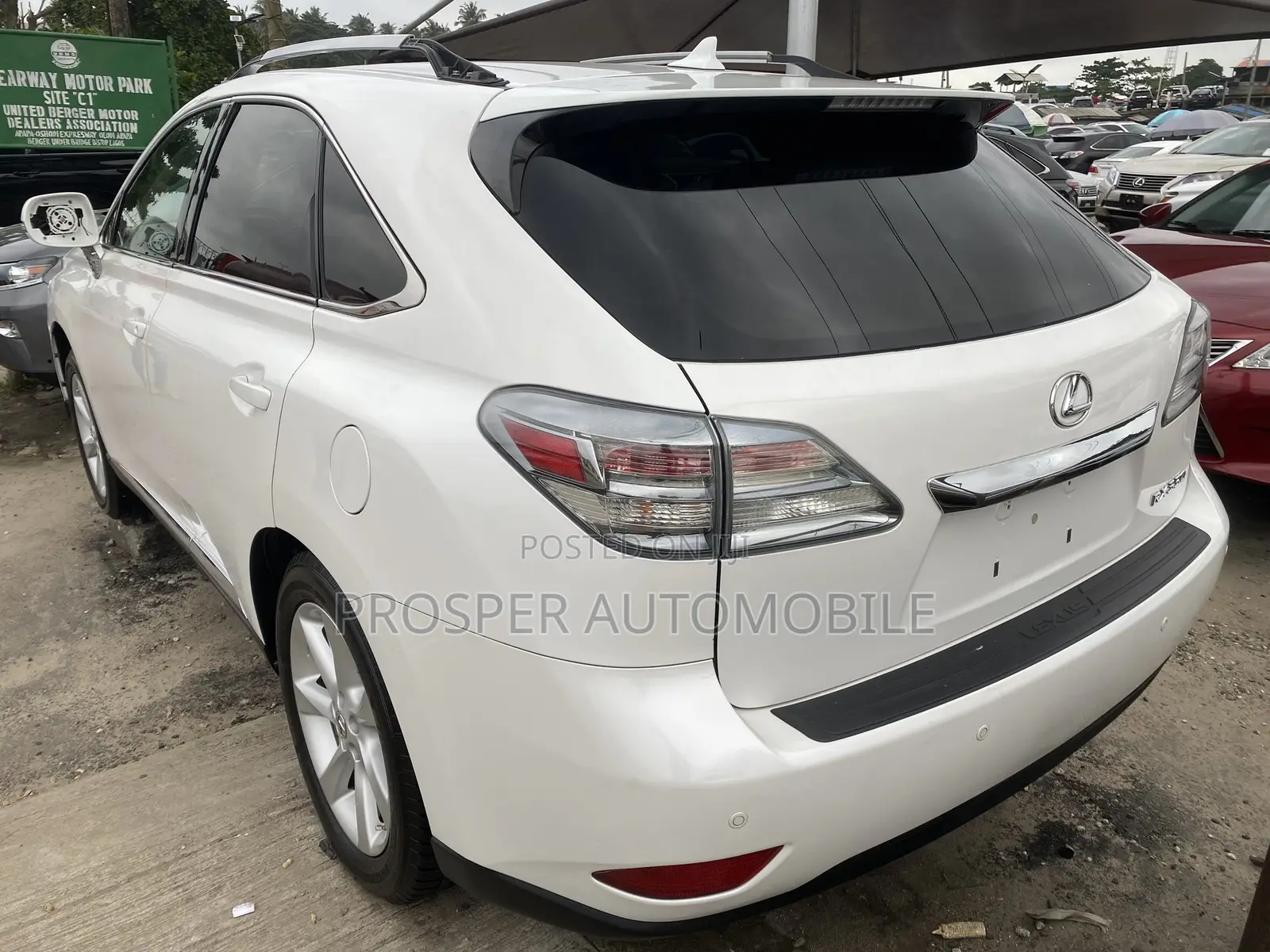 Lexus RX 350 FWD 2012 White