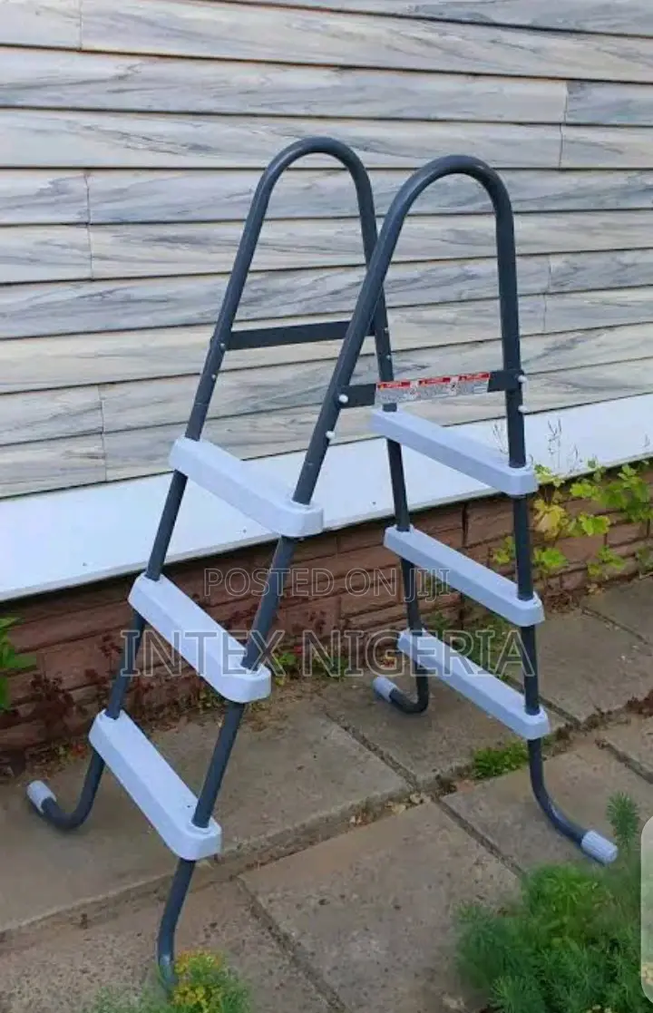 Intex Pool Ladder 36 Inches Beach White