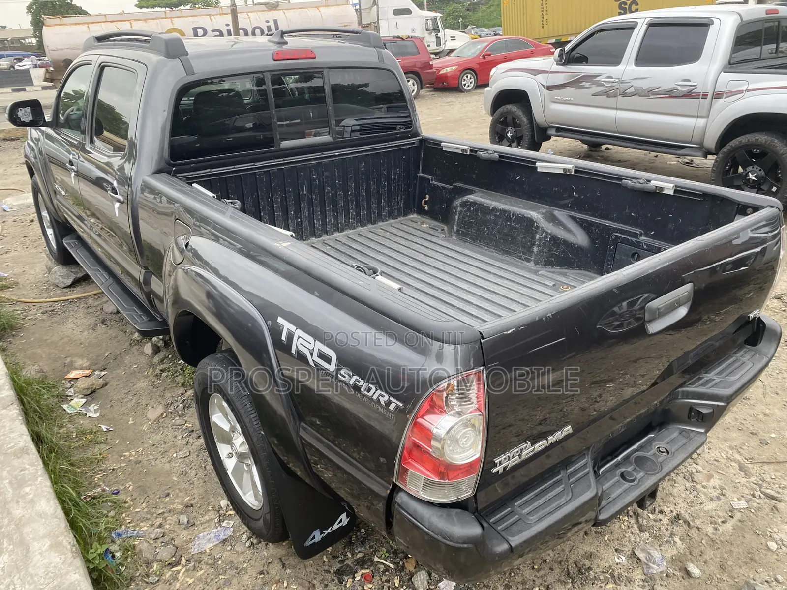 Toyota Tacoma 2015 Gray