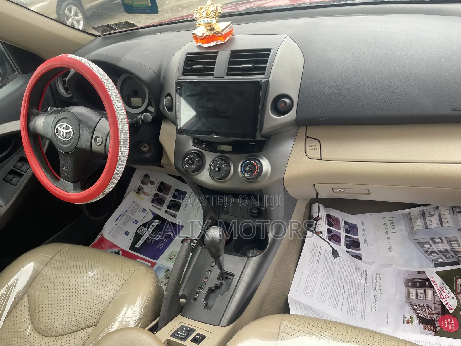 Toyota RAV4 2012 Red