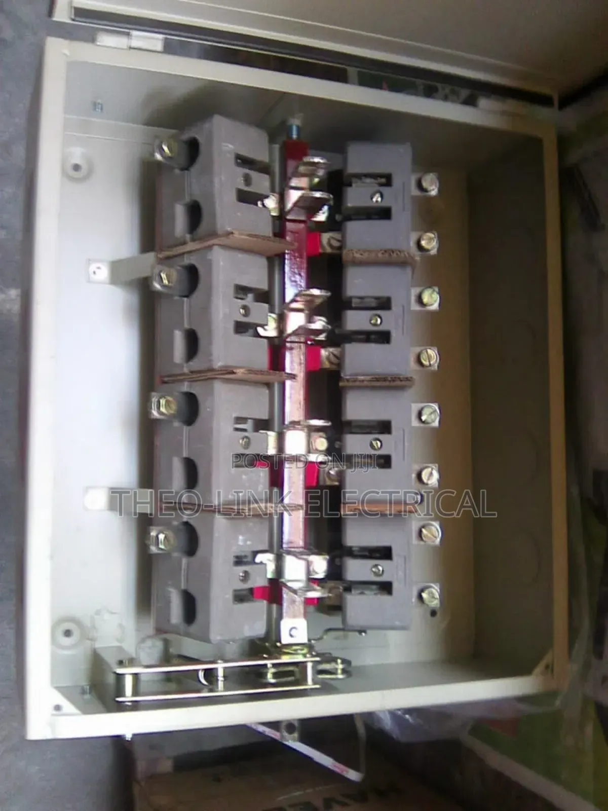 200amps Stanley Changeover Switch