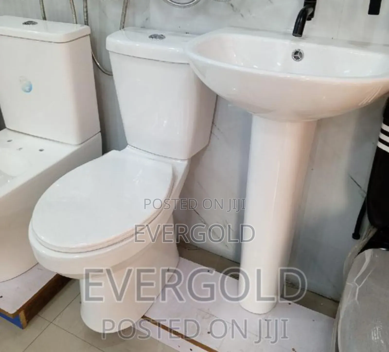 Complete Water Closet With Original Flushing and Warranty