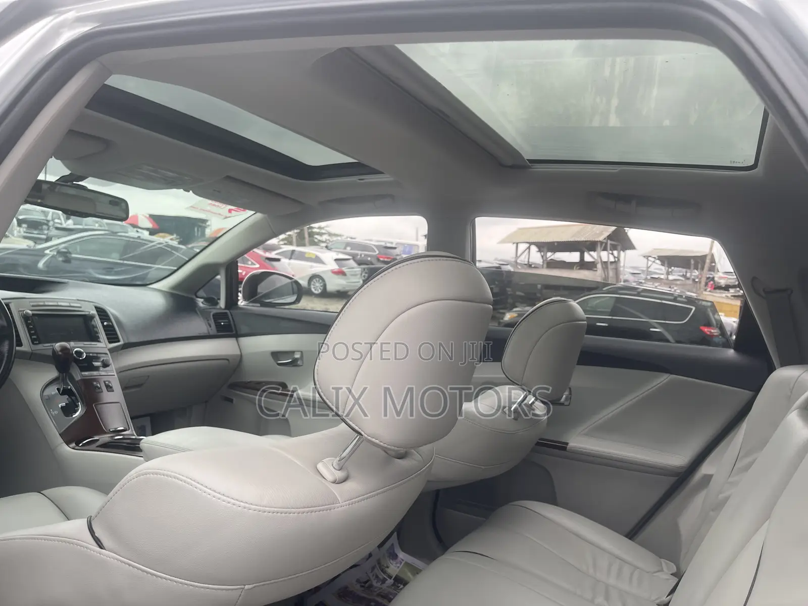 Toyota Venza 2012 Silver