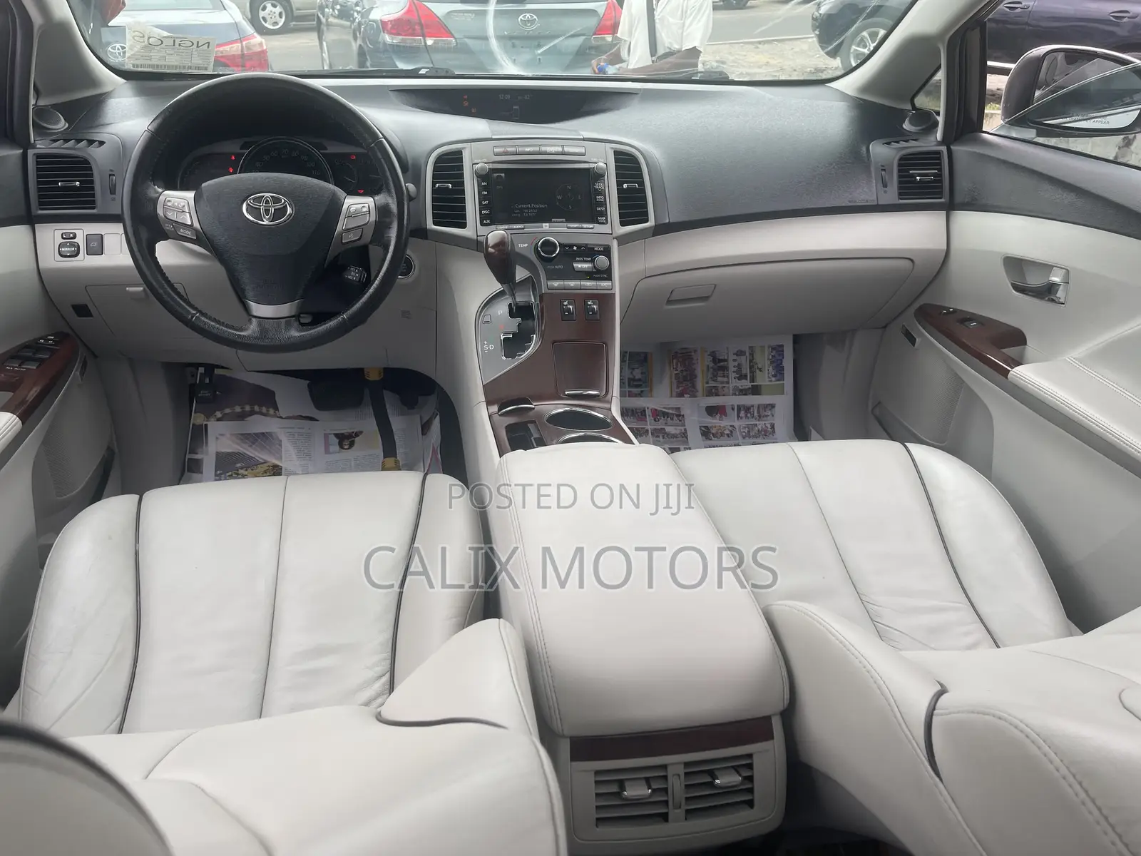 Toyota Venza 2012 Silver
