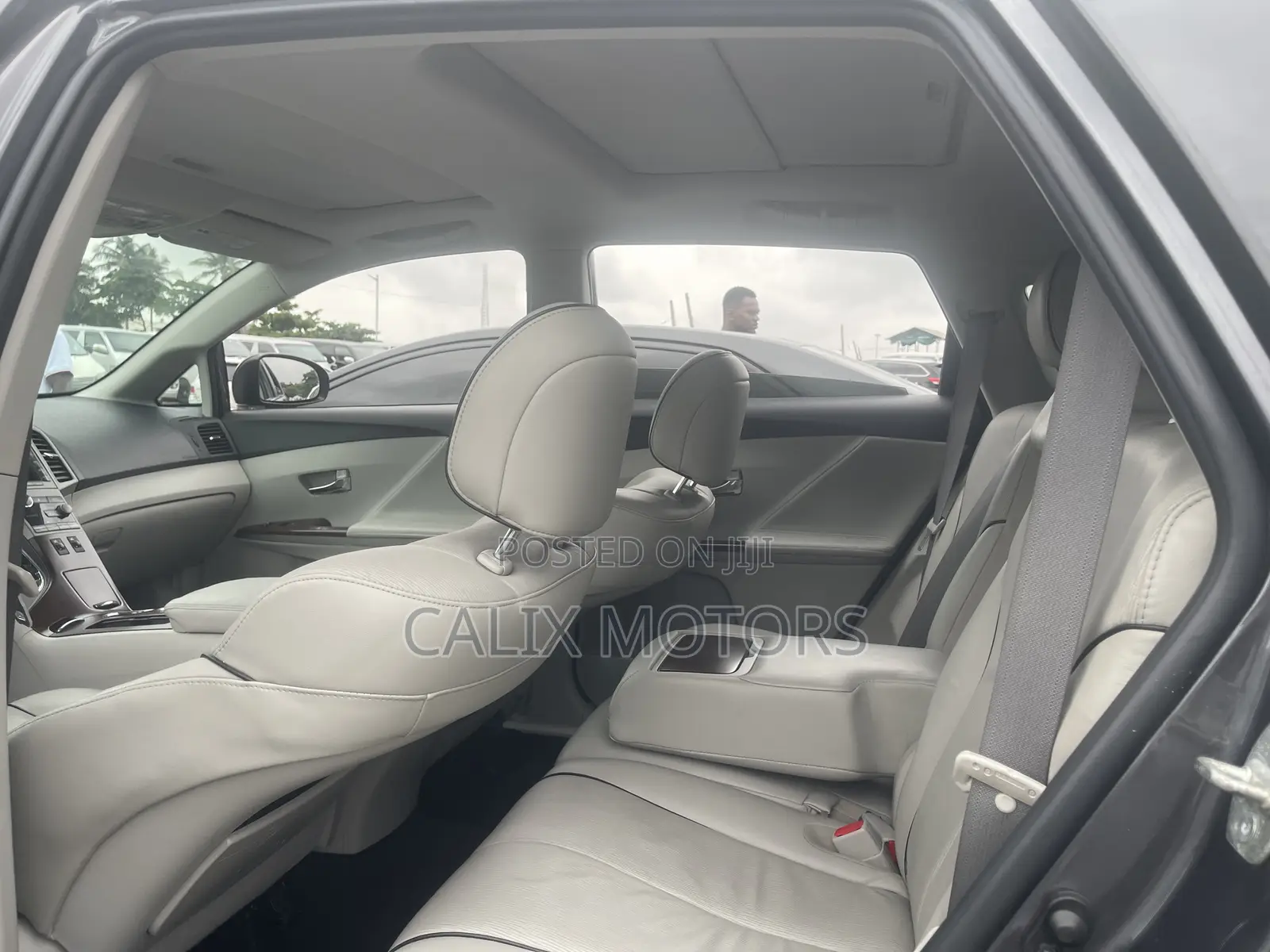 Toyota Venza 2010 Gray