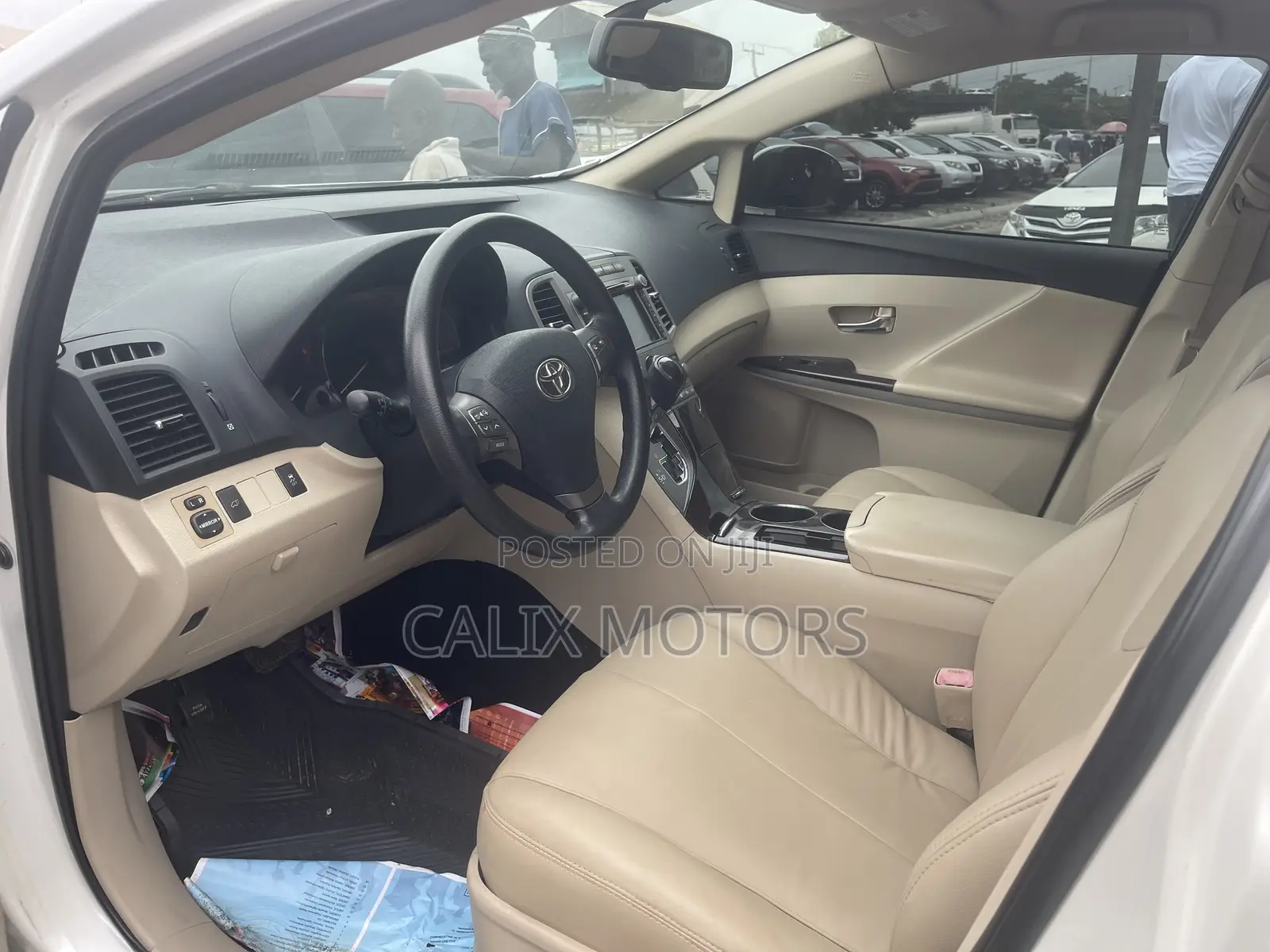 Toyota Venza 2011 White