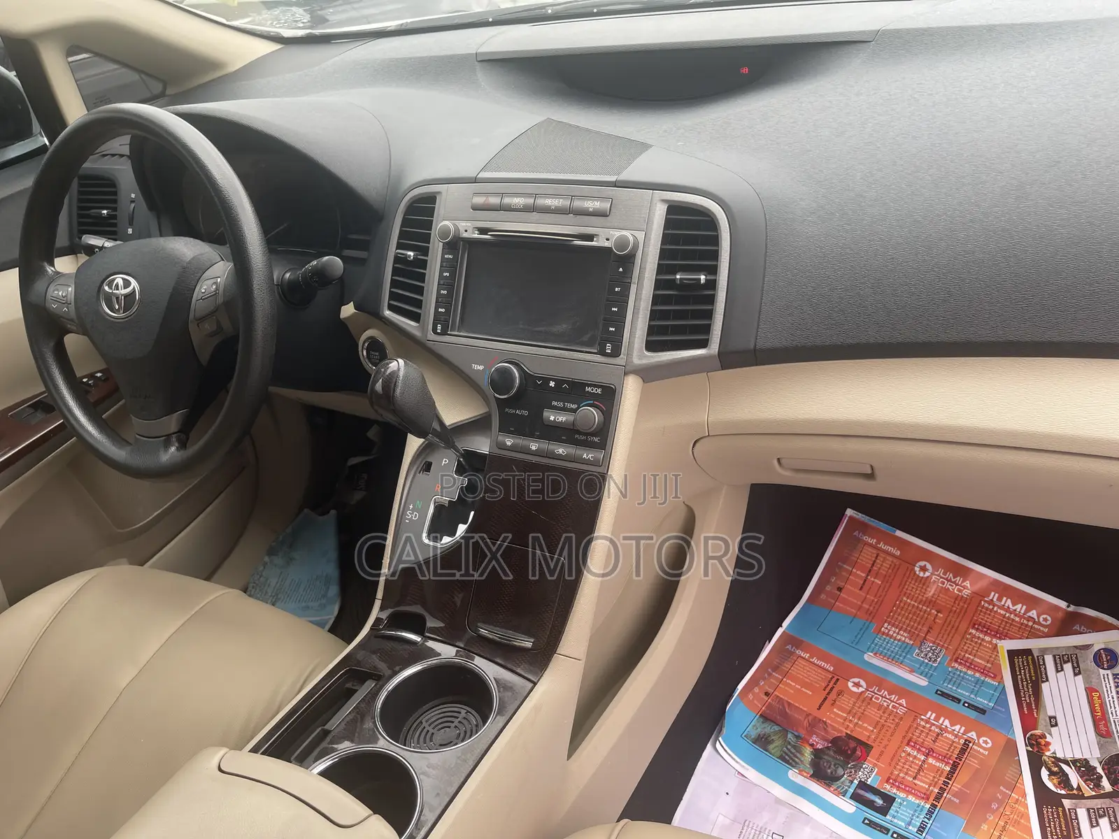 Toyota Venza 2011 White