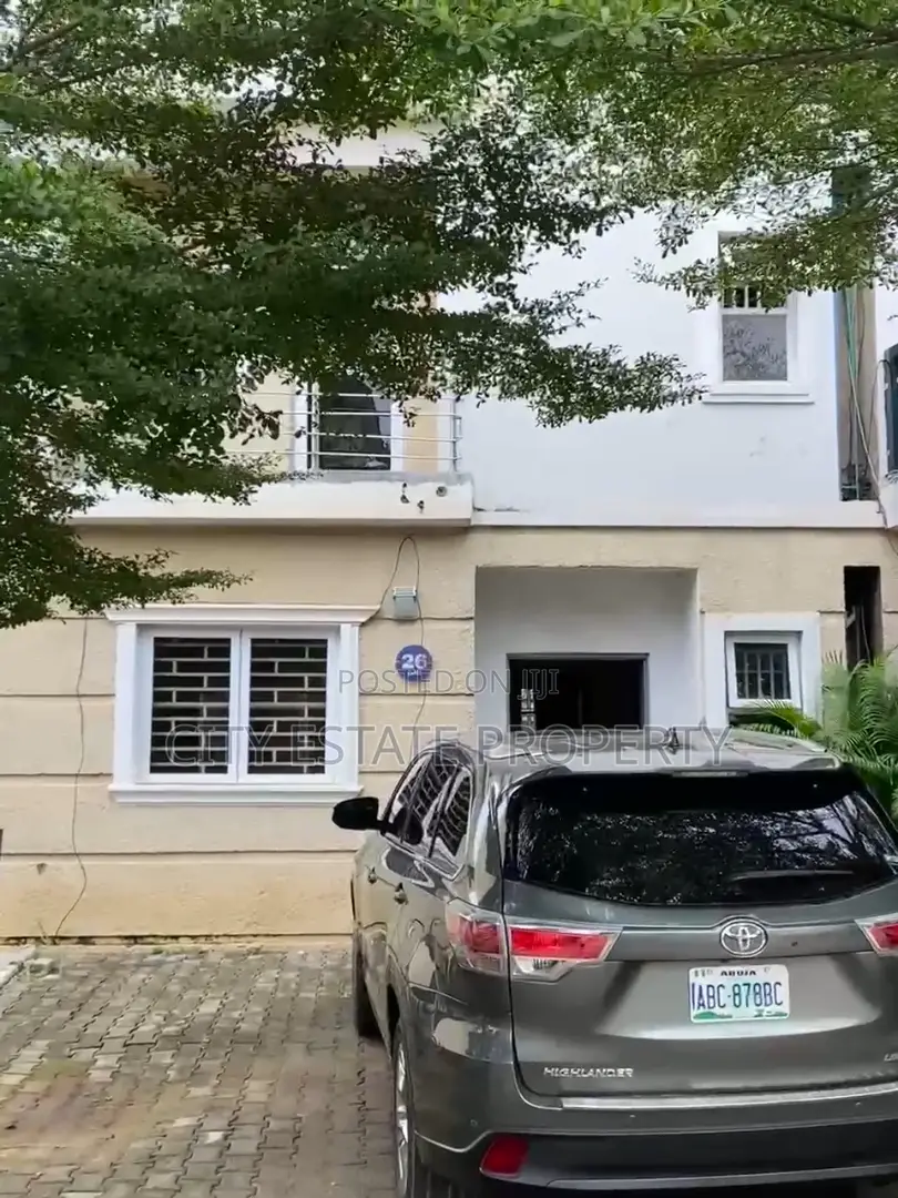 Furnished 4bdrm Duplex in Brains And Hammers, Galadimawa for sale