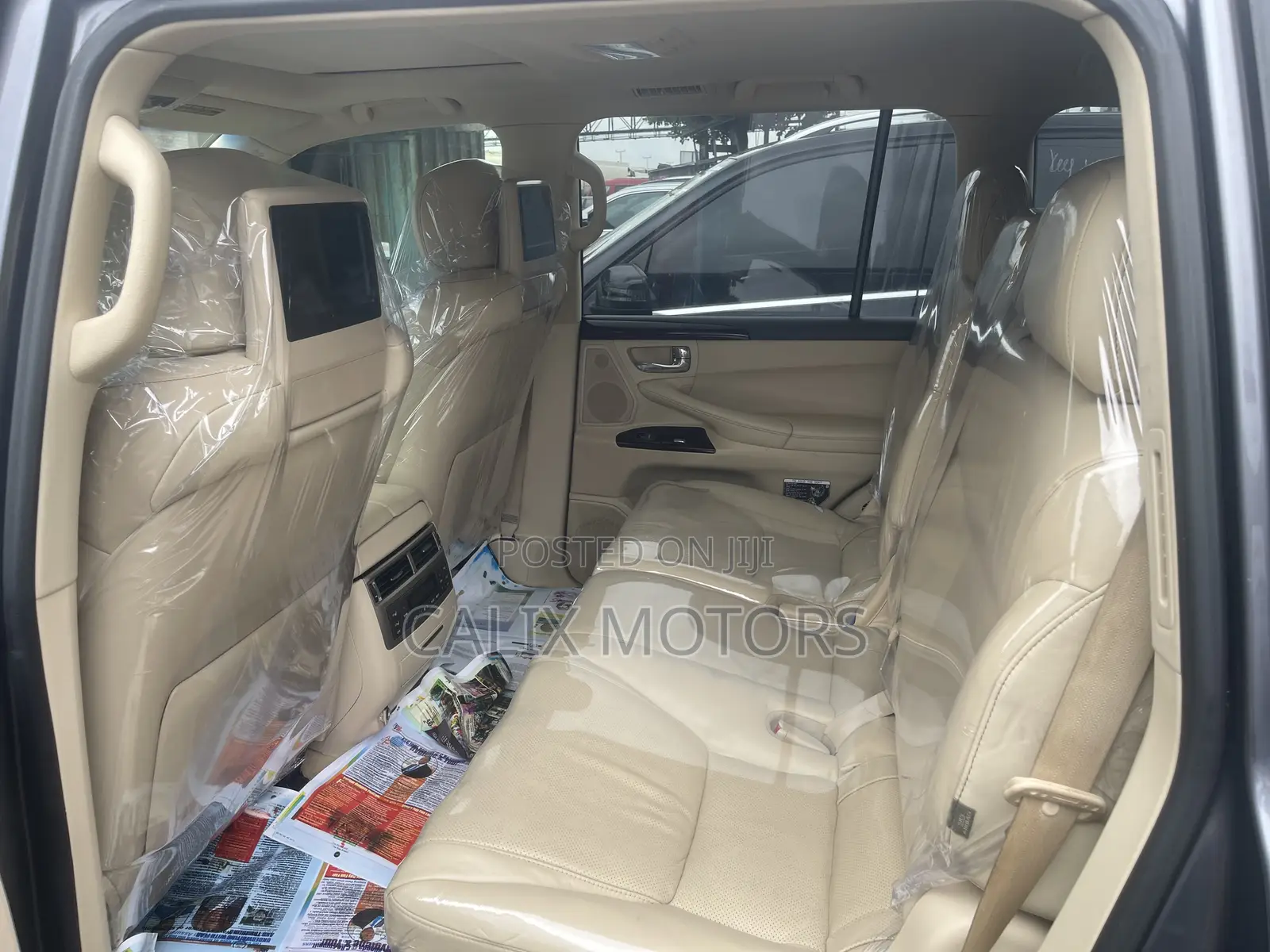 Lexus LX 2015 Gray