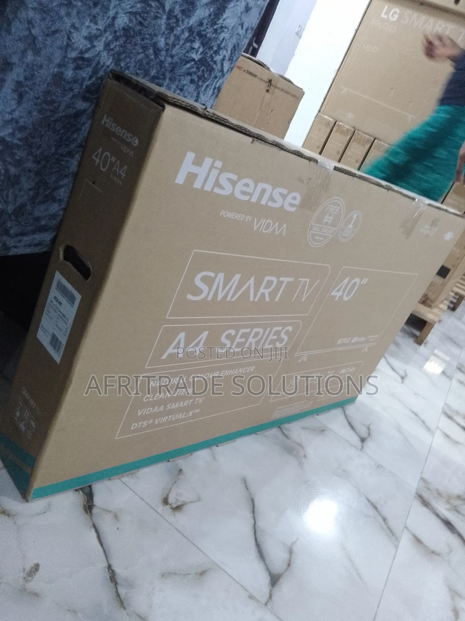 40 Inches Smart Tv- Hisense With Vidaa OS