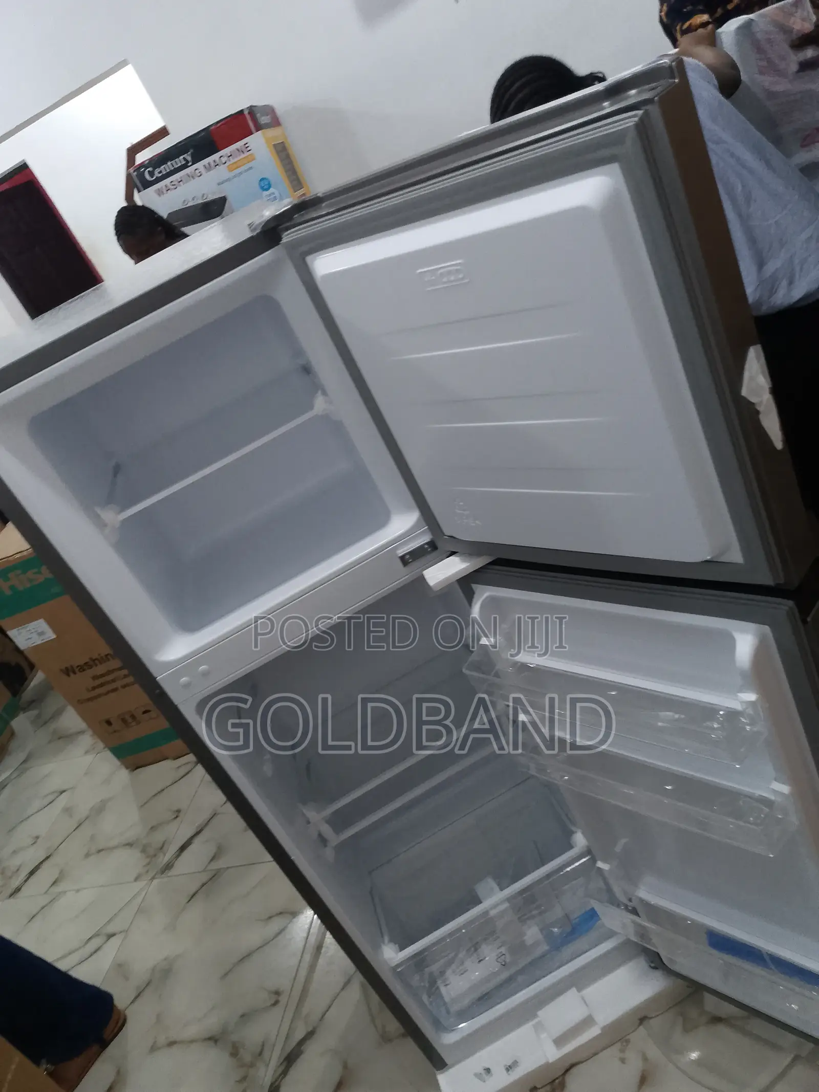 Best Selling Hisense Double Door Refrigerator 154L 200DR