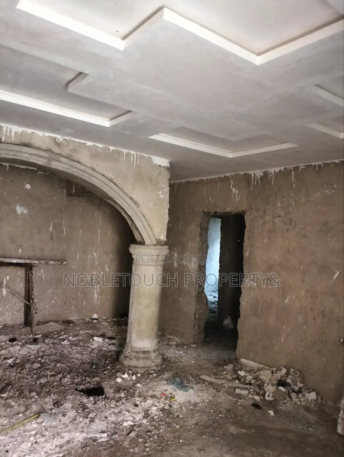 2bdrm Bungalow in Ijegun Ikotun Lagos for sale