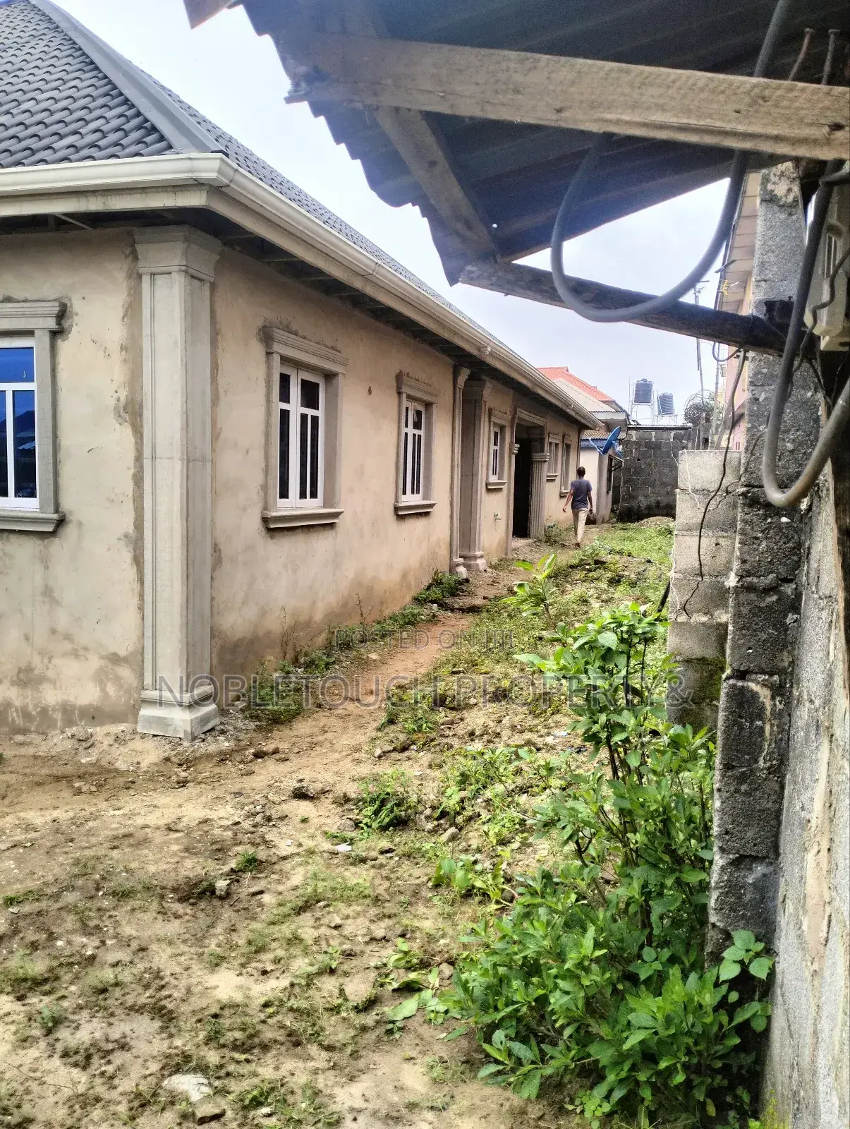 2bdrm Bungalow in Ijegun Ikotun Lagos for sale
