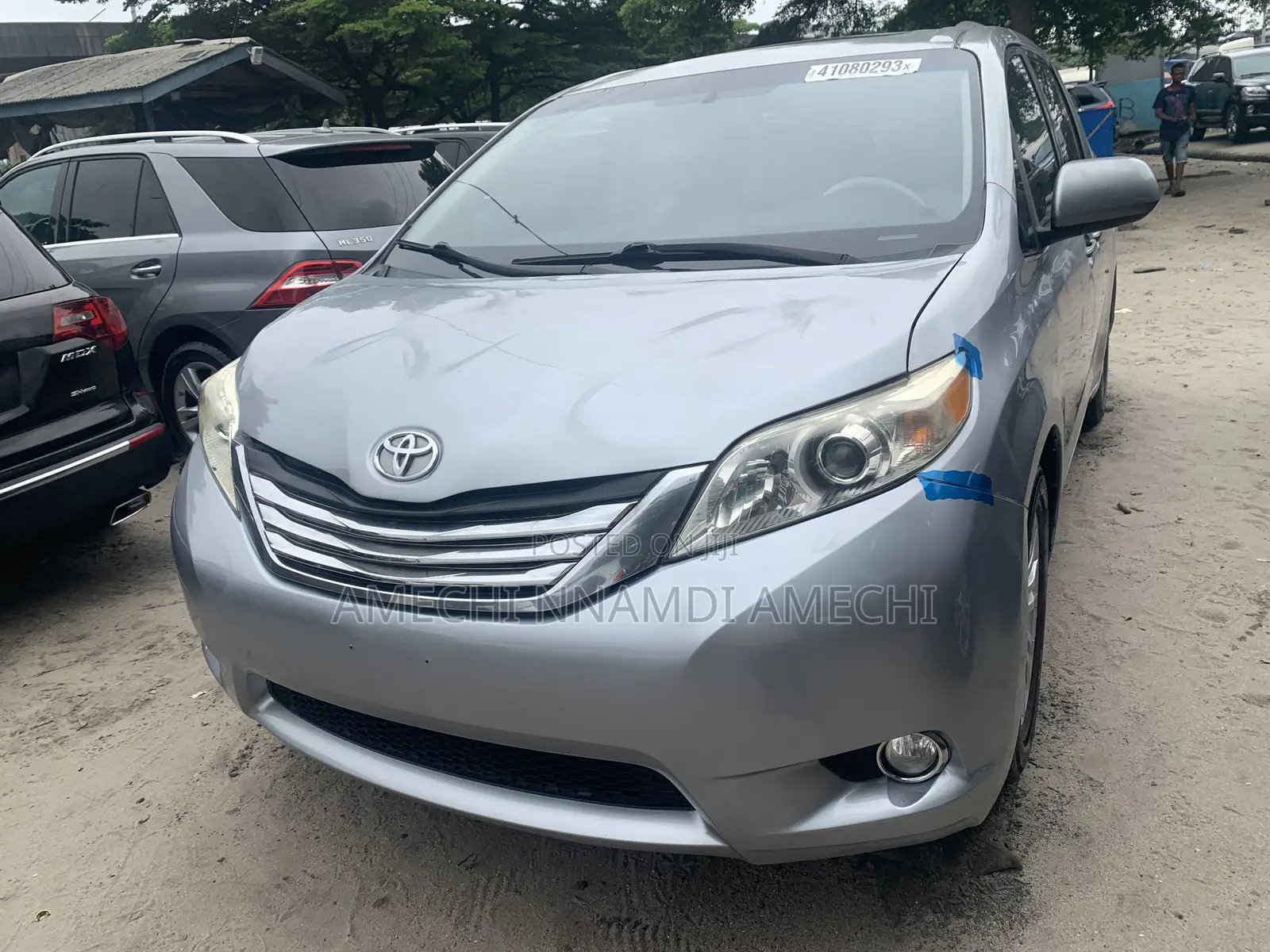 Toyota Sienna XLE AWD 7-Passenger 2013 Gray