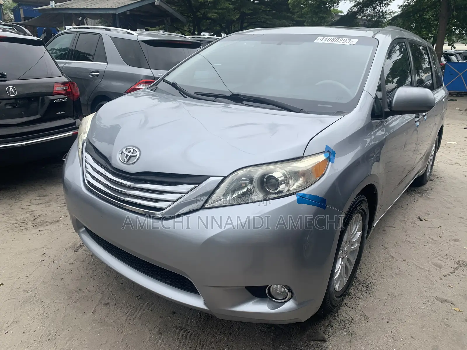 Toyota Sienna XLE AWD 7-Passenger 2013 Gray