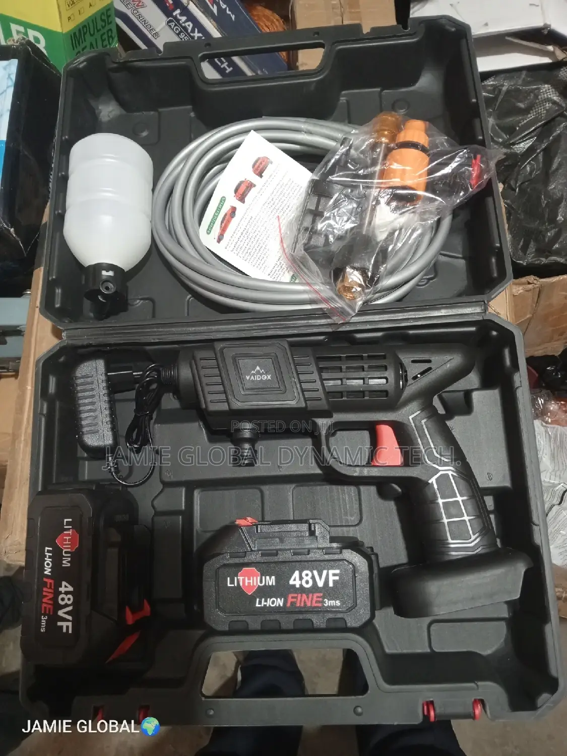 Rechargeable Pressure Washer.