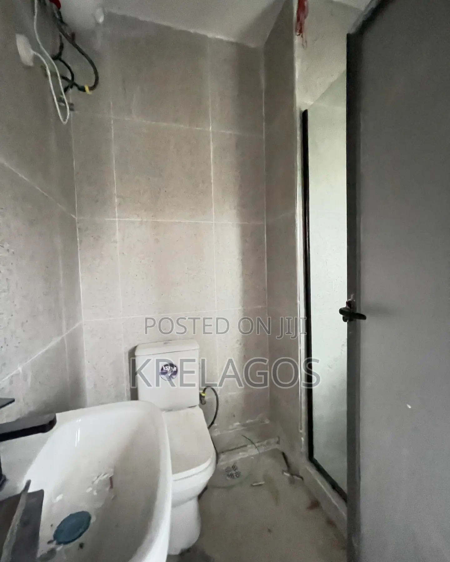 2bdrm Apartment in Ikate for sale