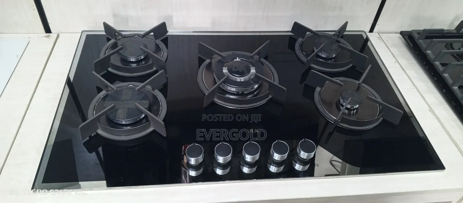 5 Burner Cooker Hob in Built Available