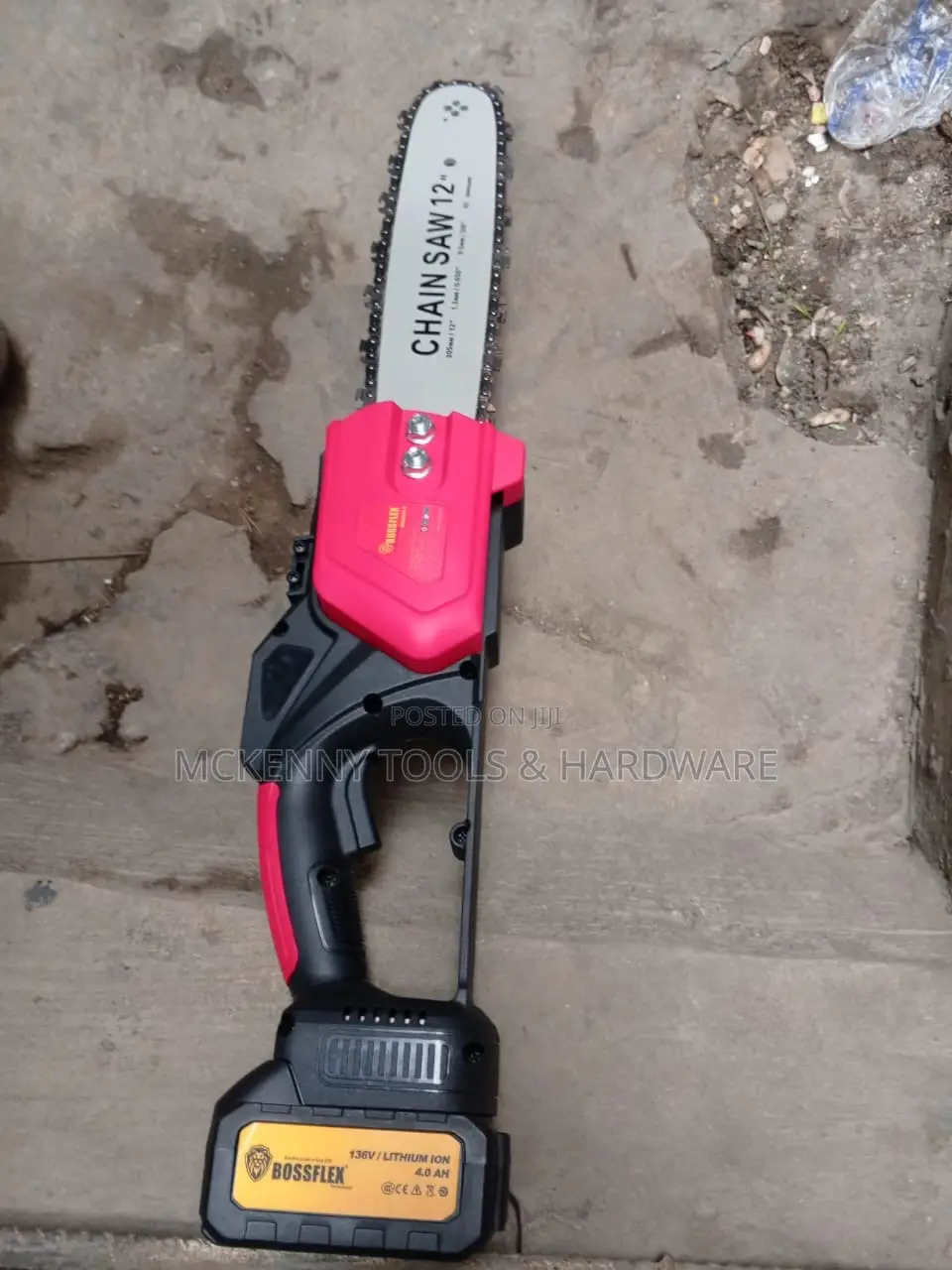 12” Cordless Chainsaw Machine