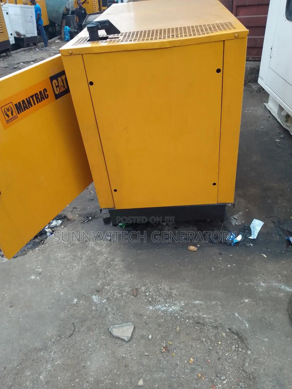 20kva Generator Mantrac Cat Super Silence Almost New One